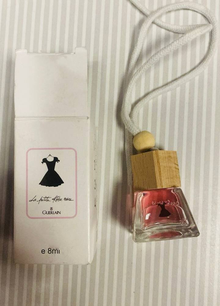 Lolita Lempicka – Robe Maria Car Perfume